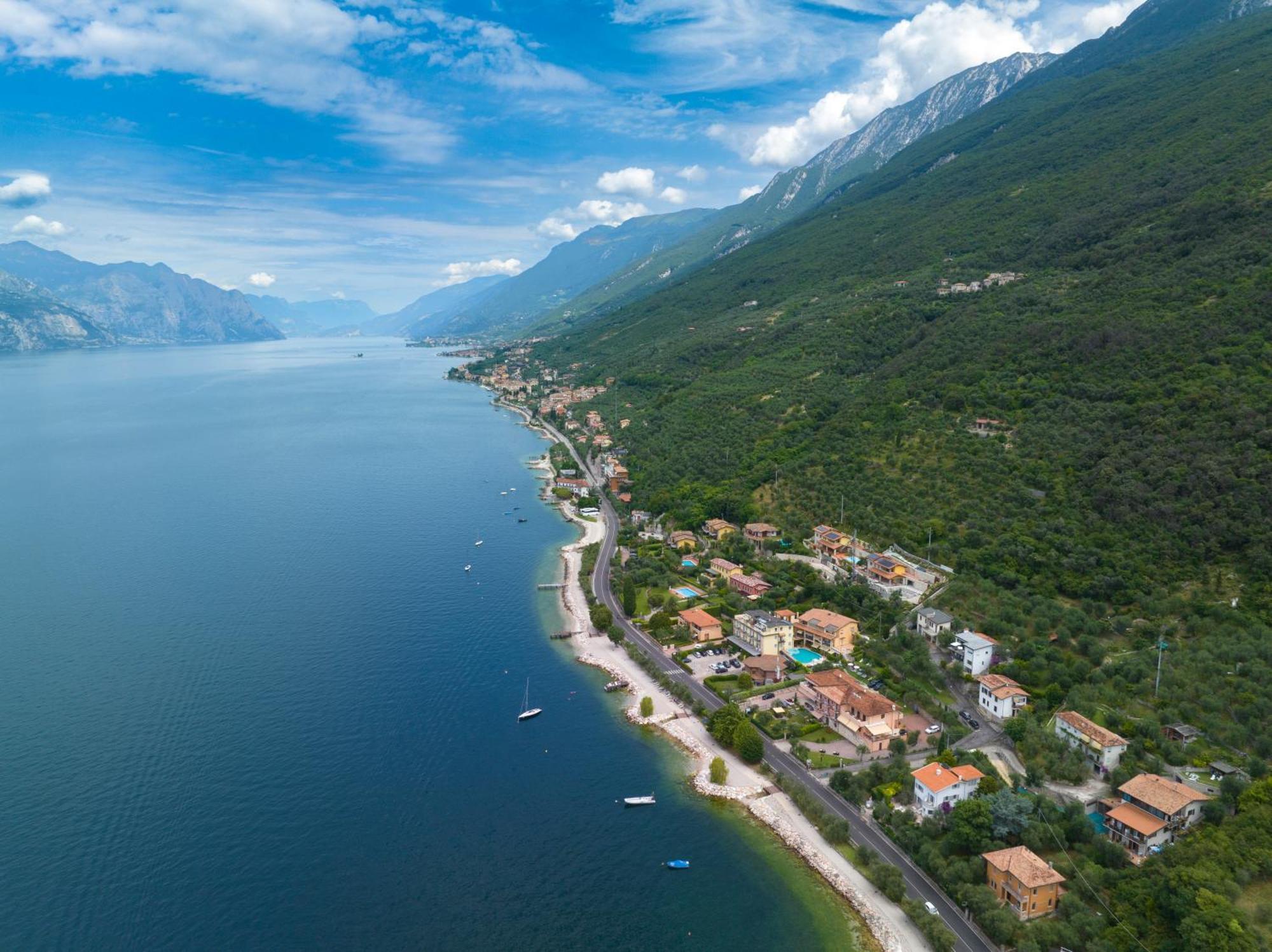 Penthouse Casa Alkea Masse Lake View Brenzone sul Garda Ngoại thất bức ảnh